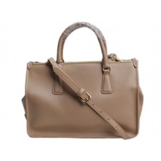 Prada schoudertas met frame van Saffiano-leer, converteerbaar, kaneelkleurig