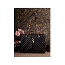 Klassieke Yves Saint Laurent Monogram boodschappentas in zwart Grain De Poudre gewatteerd leer.