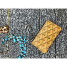 Goyard portemonnee sleutelhanger geel