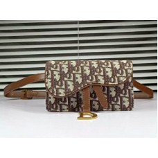Dior Oblique Saddle Clutch Bruin d56161