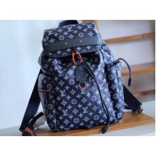 Louis Vuitton Monogram Upside Down Canvas Discovery Rugzak m43693