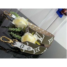 Louis Vuitton Monogram Canvas Bandoulière Khaki j02443
