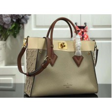 Louis Vuitton On My Side Kalfsleer Grijs m53823
